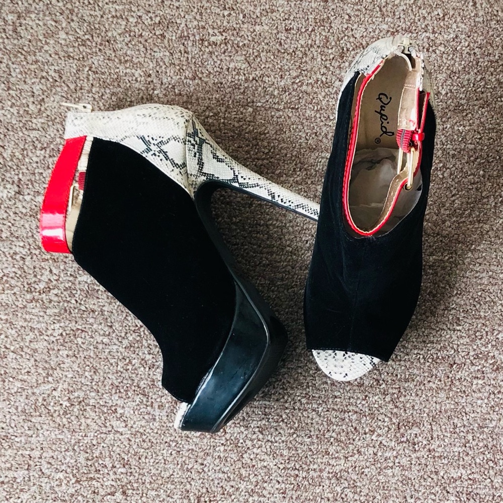 Women’s Platform Sandals - Picture 6 of 8